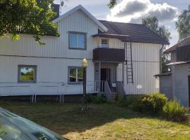 Lilla Paradiset mellan，位于Herräng的酒店