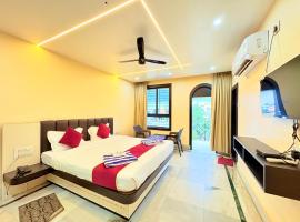 বীণাপানি হোটেল & রেস্টুরেন্ট Binapani Tarapith，位于塔拉皮斯的酒店