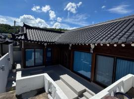 House Taehwa Hanok Stay，位于安东市的酒店