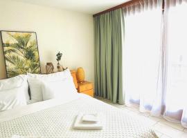 Studio meublé，位于萨永的酒店