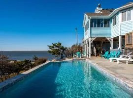 Gorgeous Beach House with Incredible Water Views for an Unforgettable Escape in Duck, North Carolina