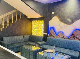 Hotel Hill View，位于贾姆谢德布尔的宠物友好酒店