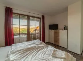 Chrysantihof - Apartment 390 mit POOL & SAUNA