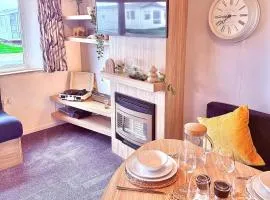 The Eden - 8 Berth Camber Sands Cosy Spacious Modern Caravan
