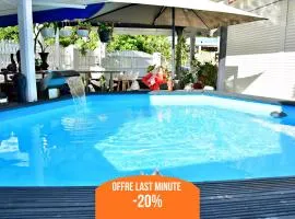 Le Sable Bleu - Évasion tropicale - Idéal Couples & Familles - PLAGE 5min - Piscine - Parking privé - Logement climatisé - Vue sur les palmiers - Restau snack familial sur place