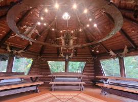 Atsalama puhketalu kompleks，位于Atsalama的酒店