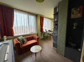 Yantra Tower Deluxe，位于加布罗沃的自助式住宿