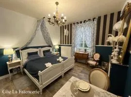 Le Grand Faubourg les Gîtes Ecurie et La Faïencerie