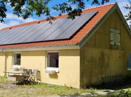 Molsness，位于克内贝尔的山林小屋