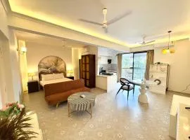 Candolim Beach Studio Apartment with Pool WiFi Balcony and Kitchenette