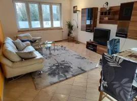 Ferienwohnung mit Garten - 10 Minuten von Templin