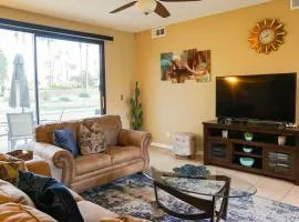 Stylish Condo with Golf Course Views