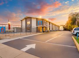 Motel 6 Ogden, UT- Downtown，位于奥格登的酒店