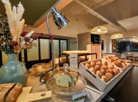 宜必思拉罗什苏尔永万德斯贝斯酒店