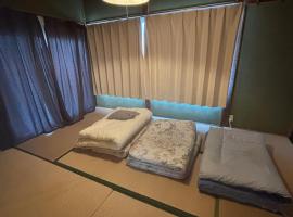 STEP HOUSE -The river side-，位于萩市的酒店