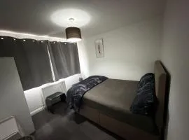 Private Room in Berkhamsted high street