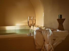 OIA UNIQUE HOMES by K&K，位于伊亚的酒店