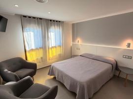 塔尔斯旅馆，位于Anglés的酒店