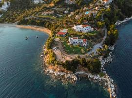 Cape Blue Suites，位于阿克雷迪斯的住宿