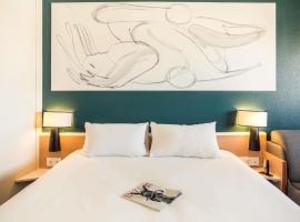 瓦伦西亚博内尔宜必思酒店，位于阿尔代阿的酒店