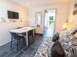 Duplex bord de mer tout confort avec terrasse et parking, plage à pied par Groom，位于吉代勒的酒店