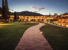 莫拉斯度假酒店