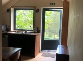 Fleurs de lin，位于Saint-Brieuc-des-Iffs的酒店