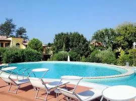 Borgo del Torchio C8 ByBookinggardalake