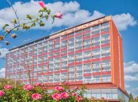 Hotel 527，位于特日内茨的酒店