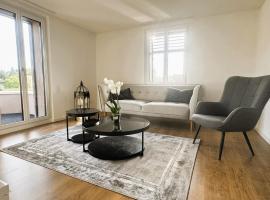 3-Zimmer-Apartment mit Terrasse, 5 Min zu Bahn & Shops，位于卢特巴赫的酒店