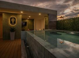 Casa Zi&ntilde;a，位于瓦哈卡市的带热水浴缸的酒店