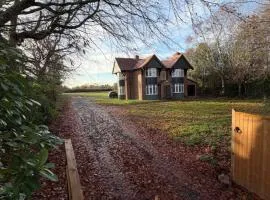 Avon Dhu 6 Bedroom Villa