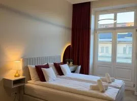 Apartamenty OFF PIOTRKOWSKA w Roosevelta Residence, Klimatyzacja, Wejście na KOD, WiFi, FV