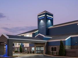 AmericInn by Wyndham Urbana Champaign University Area，位于尚佩恩的酒店
