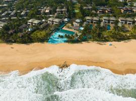 花筑奢-君临海逸别墅，位于陵水的酒店