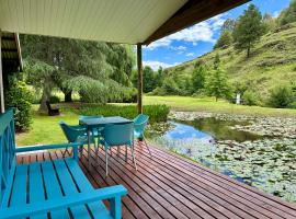 Meadow Lane Country Cottages，位于安德伯格的酒店