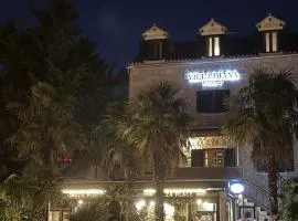 戴安娜别墅酒店 