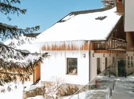 Gogodz Chalet Resort