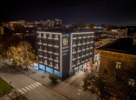 Aslan Gold Hotel，位于瓦尔纳的酒店
