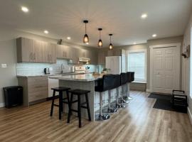 The Retreat - Sherbrooke Cottages，位于萨默赛德的酒店