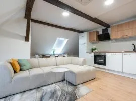 B-Home Apartments - Štýlový podkrovný apartmán 74 m2