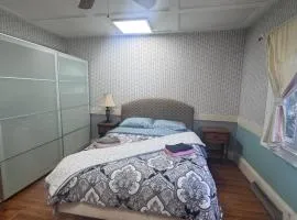 Inviting 1BR Near Boston -- Easy Transit -- Parking Included