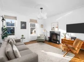 Regal Residence - Metropolitan Luxury