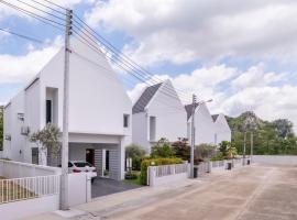 Private Courtyard Villa，位于北标府的酒店