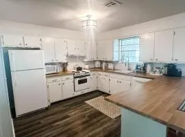 Million-Dollar View on Hickory Hill with Hot Tub