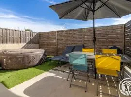 Gîte cosy avec spa privatif, terrasse et parking, au cœur des vignobles du Layon, idéal pour couples. - FR-1-622-21