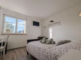 Maxime - FR-1-591-698