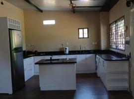 Casa Fernández，位于圣洛伦索的酒店