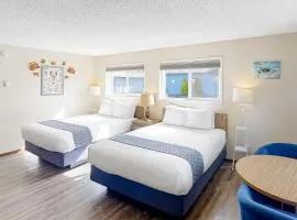 Lamplighter Inn - 116 Crab Shack