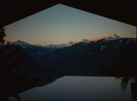 米拉蒙蒂精品酒店，位于阿维兰奥的酒店